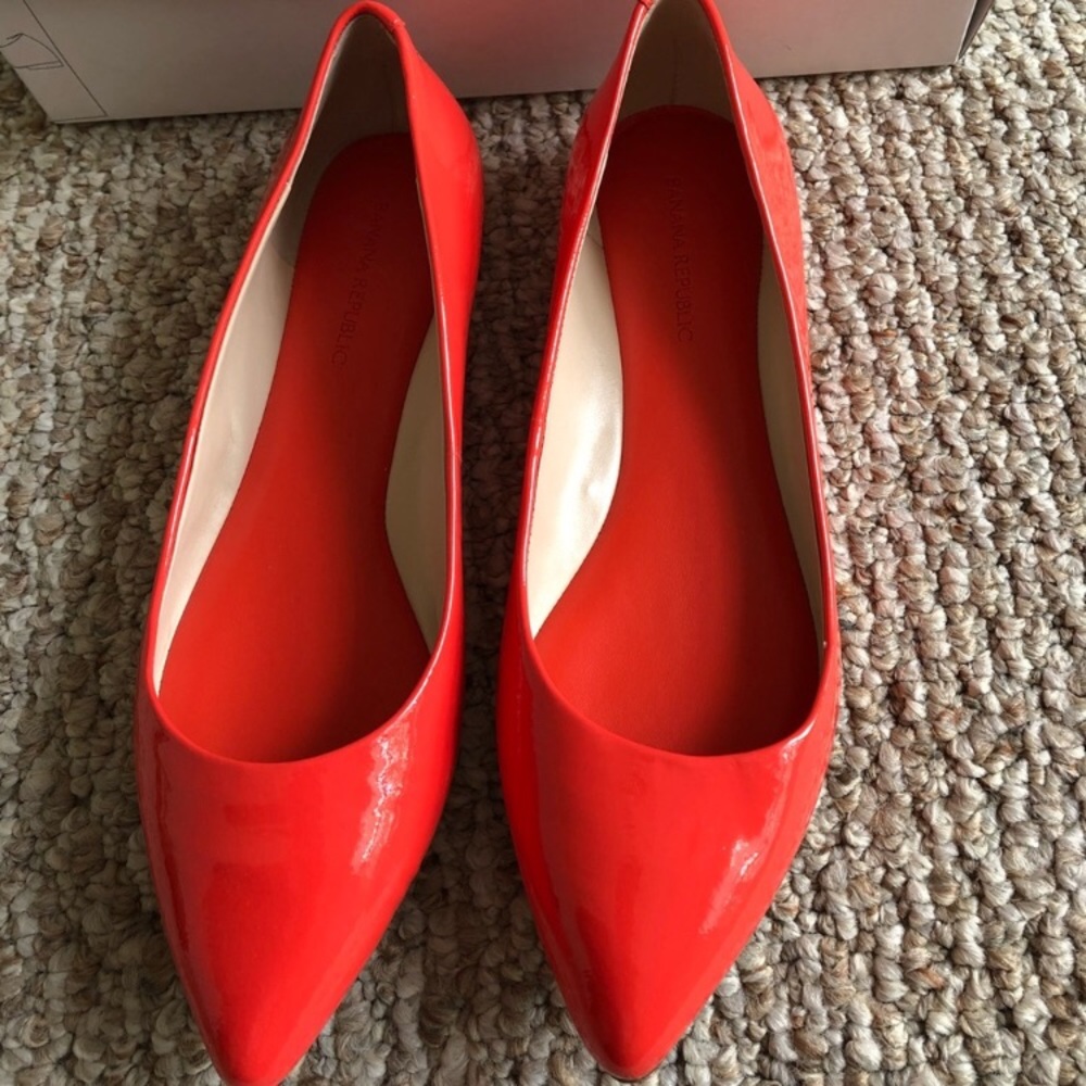 Banana Republic Carlie Flat